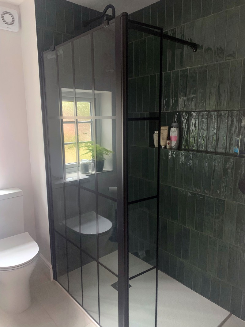 05 Family bathroom