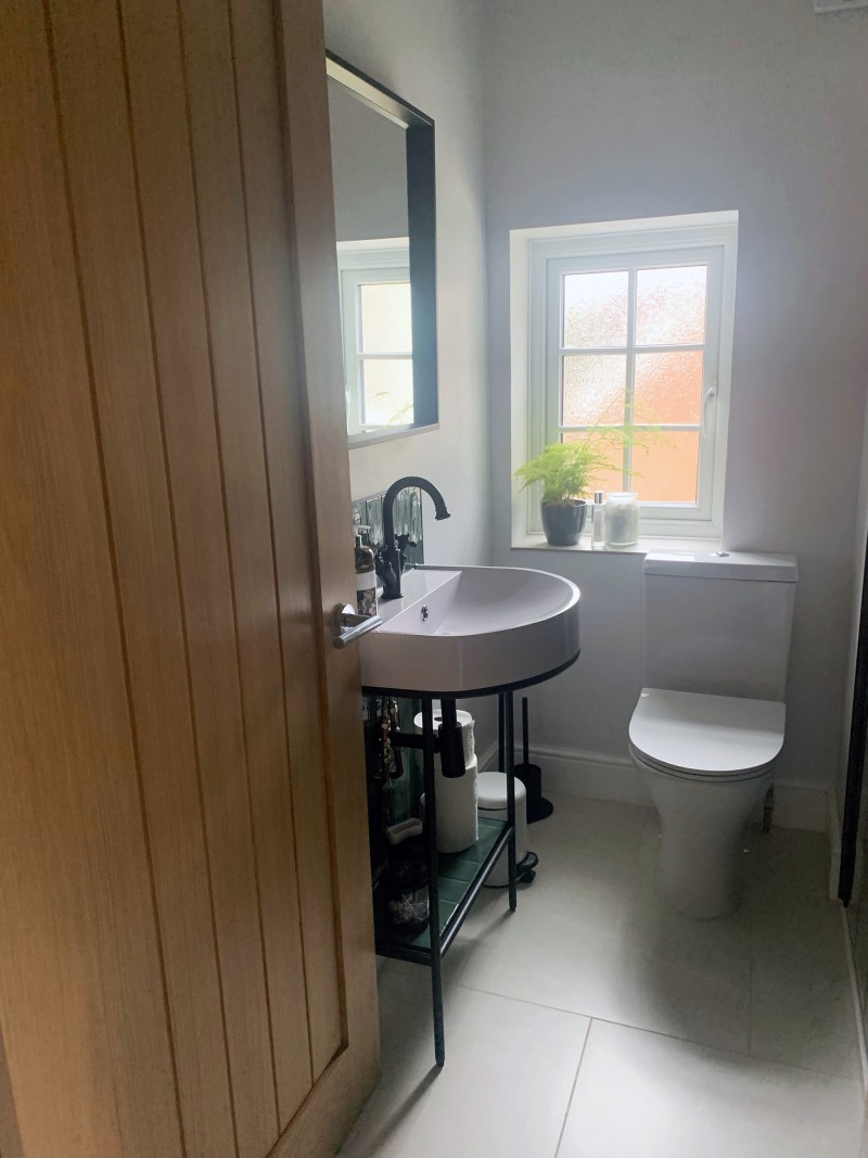 06 Family Bathroom