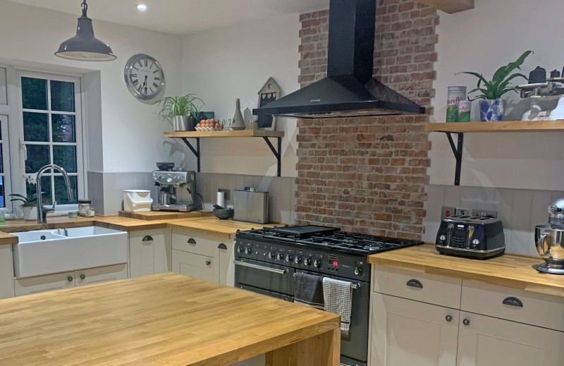 01 Kitchen
